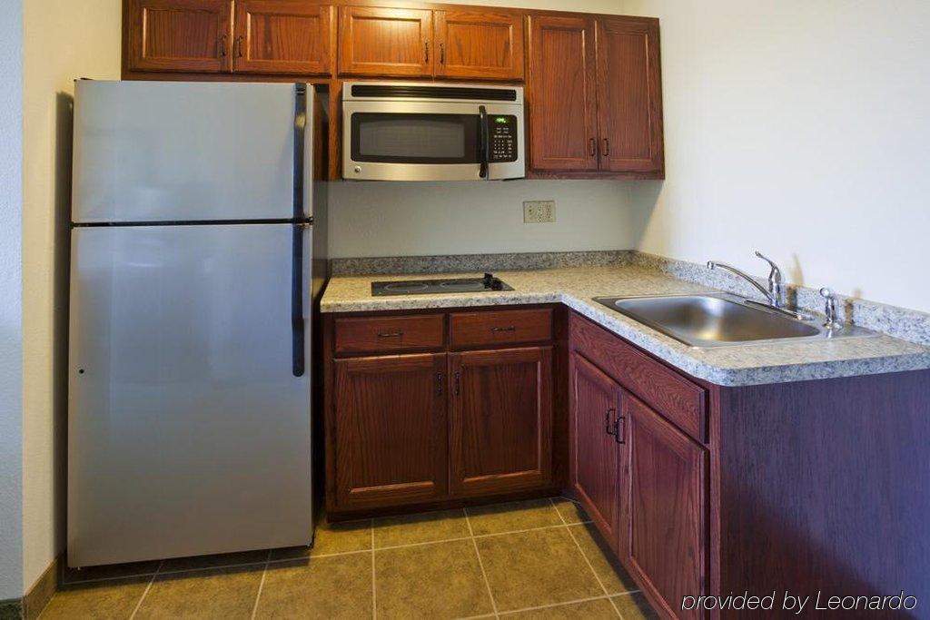 Crossings By Grandstay Inn & Suites Becker المظهر الخارجي الصورة